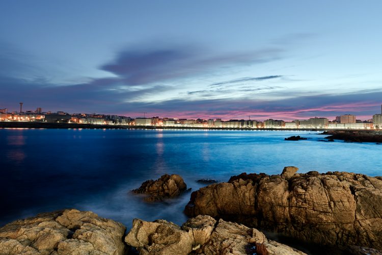 Vista nocturna playas Coruña (Diego Velo)